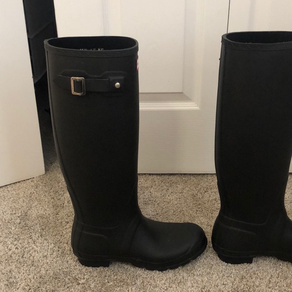 Hunter Rain Boots - Picture 2 of 3